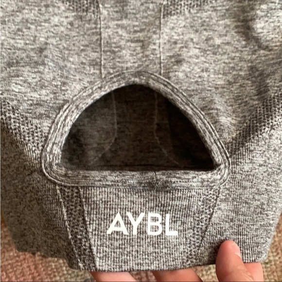 ABYL Motion Seamless Long Sleeve Crop Top - Picture 5 of 8